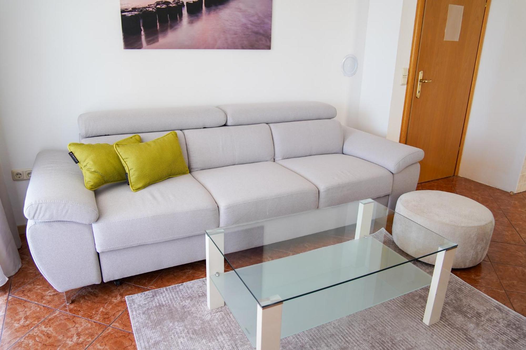오미살즈 Apartman Lana 아파트 외부 사진